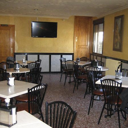 Hostal El Sevillano Rus 외부 사진