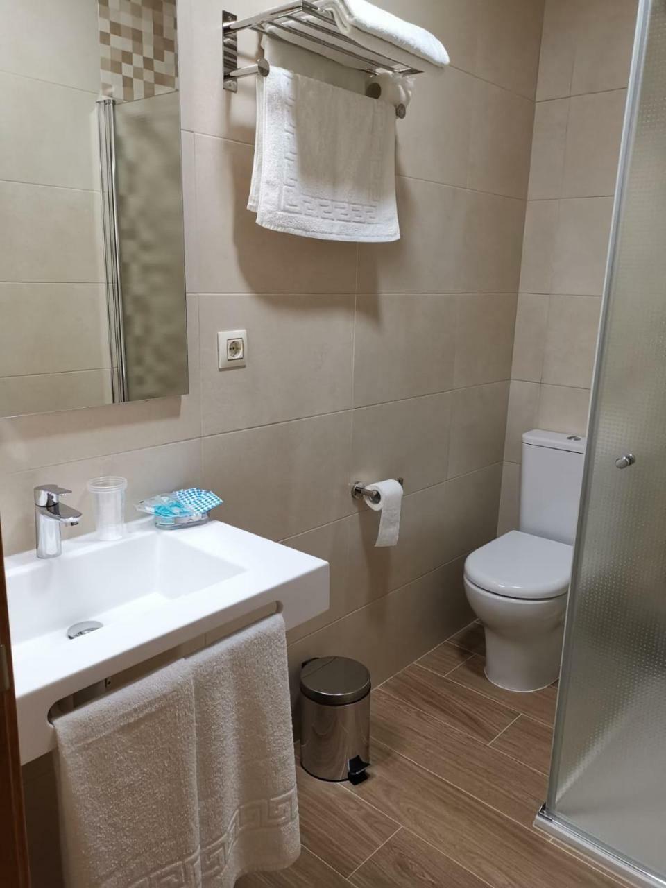 Hostal El Sevillano Rus 외부 사진