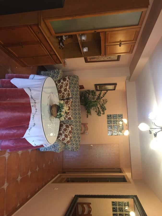 Hostal El Sevillano Rus 외부 사진