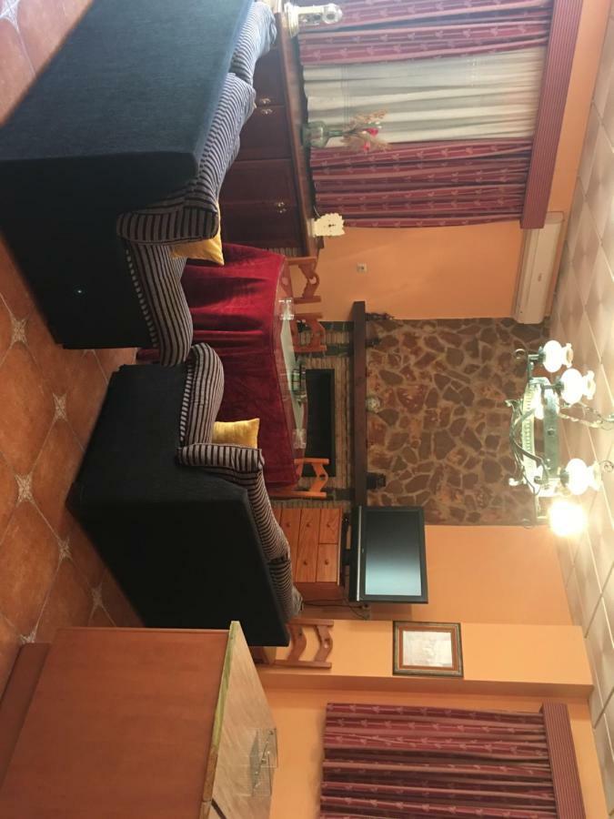 Hostal El Sevillano Rus 외부 사진